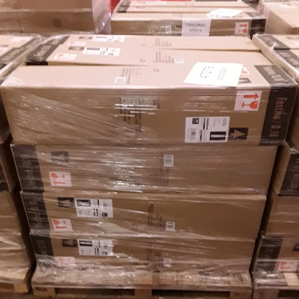 PALLET OF APPROXIMATELY 12 BOXES CONTAINING BRAND NEW 114CM SILVER TIPS TREES