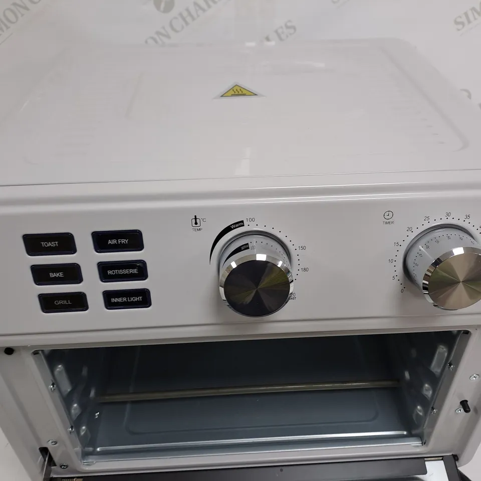 BOXED COOK'S ESSENTIAL AIR FRYER OVEN IN COOL GREY 