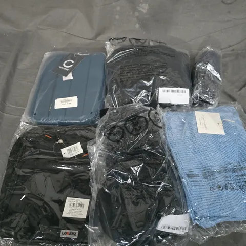 APPROXIMATELY 35 ASSORTED CLOTHING ITEMS IN VARIOUS SIZES, STYLES & COLOURS TO INCLUDE TOPS, SWEATERS, DRESSES, ETC - COLLECTION ONLY
