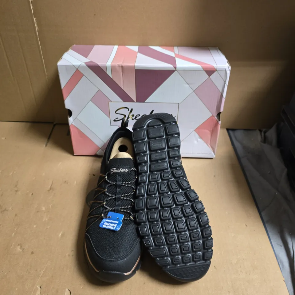 SKECHERS BLACK ATHLETIC SHOES – BOXED - UK SIZE 8 