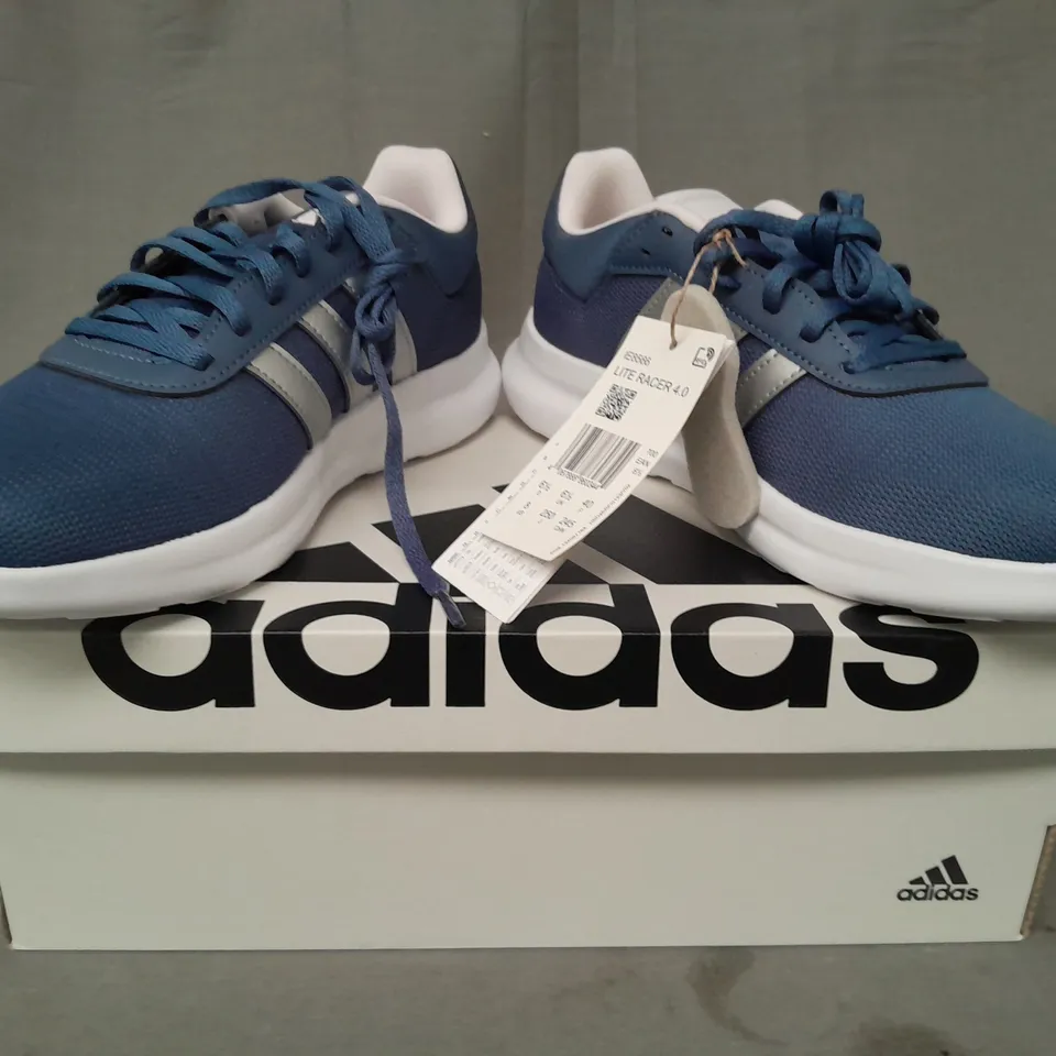 BOXED PAIR OF ADIDAS LITE RACER 4.0 SHOES IN BLUE/SILVER UK SIZE 6.5