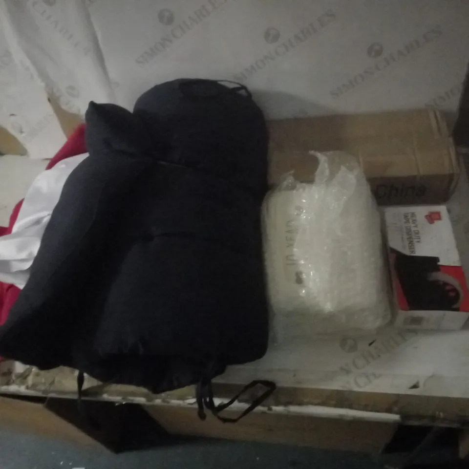 GROUP OF APPROX 10 ASSORTED ITEMS TO INCLUDE CHAIR COVER, MATERIALS, TAPE DISPENSER ETC