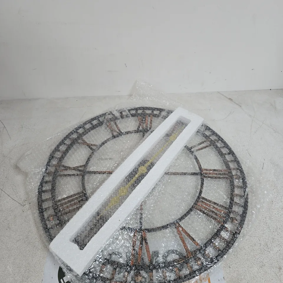 TRENDMAKERS METAL CLOCK – CIRCULAR WALL CLOCK (BK58) – BOXED