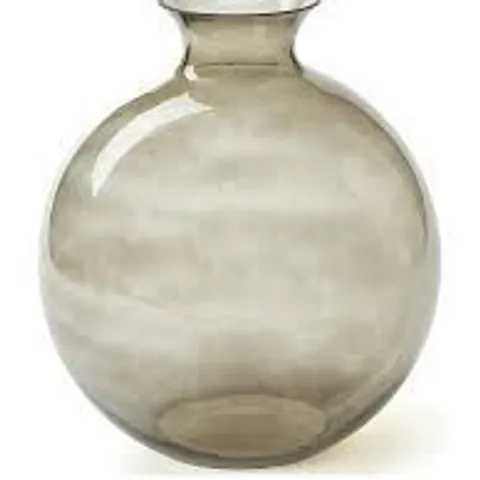 MICHELLE KEEGAN HOME PAULO VASE