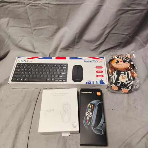 APPROXIMATELY 10 ASSORTED HOUSEHOLD/ELECTRICAL PRODUCTS TO INCLUDE WIRELESS KEYBOARD, POWER ADAPTER, PLUSH TOYS ETC 