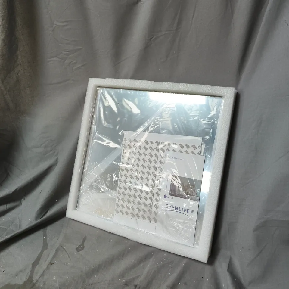 BOXED EVENLIVE WALL MIRROR 