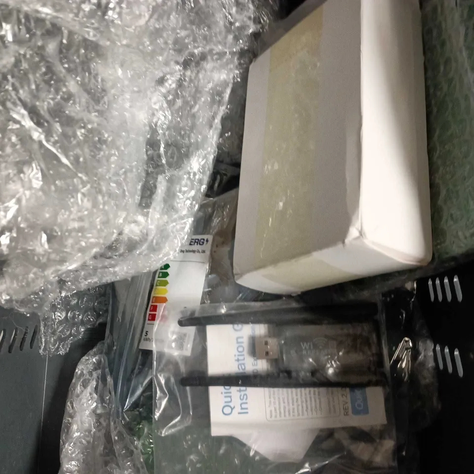 APPROXIMATELY 10 ASSORTED ELECTRICAL PRODUCTS TO INCLUDE WIFI REPEATER, HDMI SWITCH, LED LIGHT STRIP ETC 