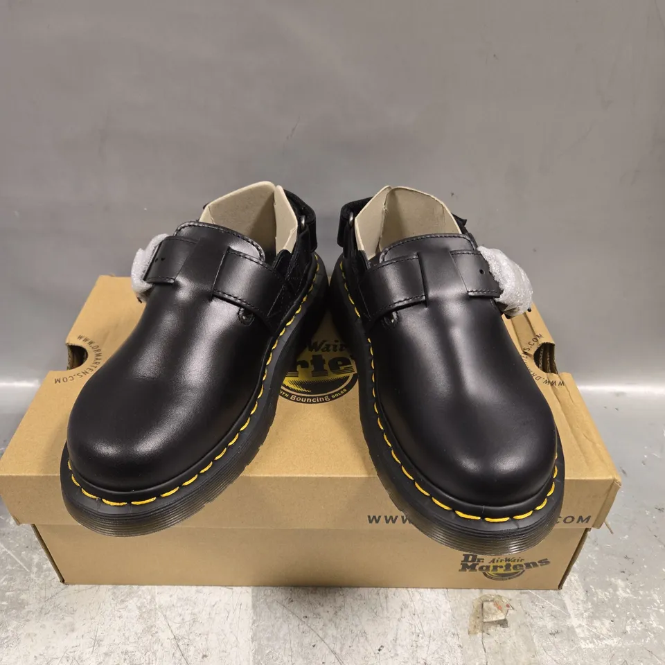 BOXED PAIR OF DR MARTENS JORGE II SHOES IN BLACK - 4