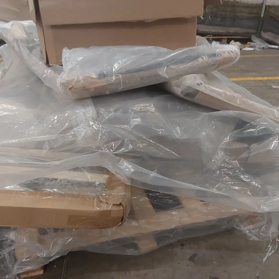 PALLET CONTAINING LARGE QUANTITY OF BED PARTS AND OTHER ASSORTED ITEMS