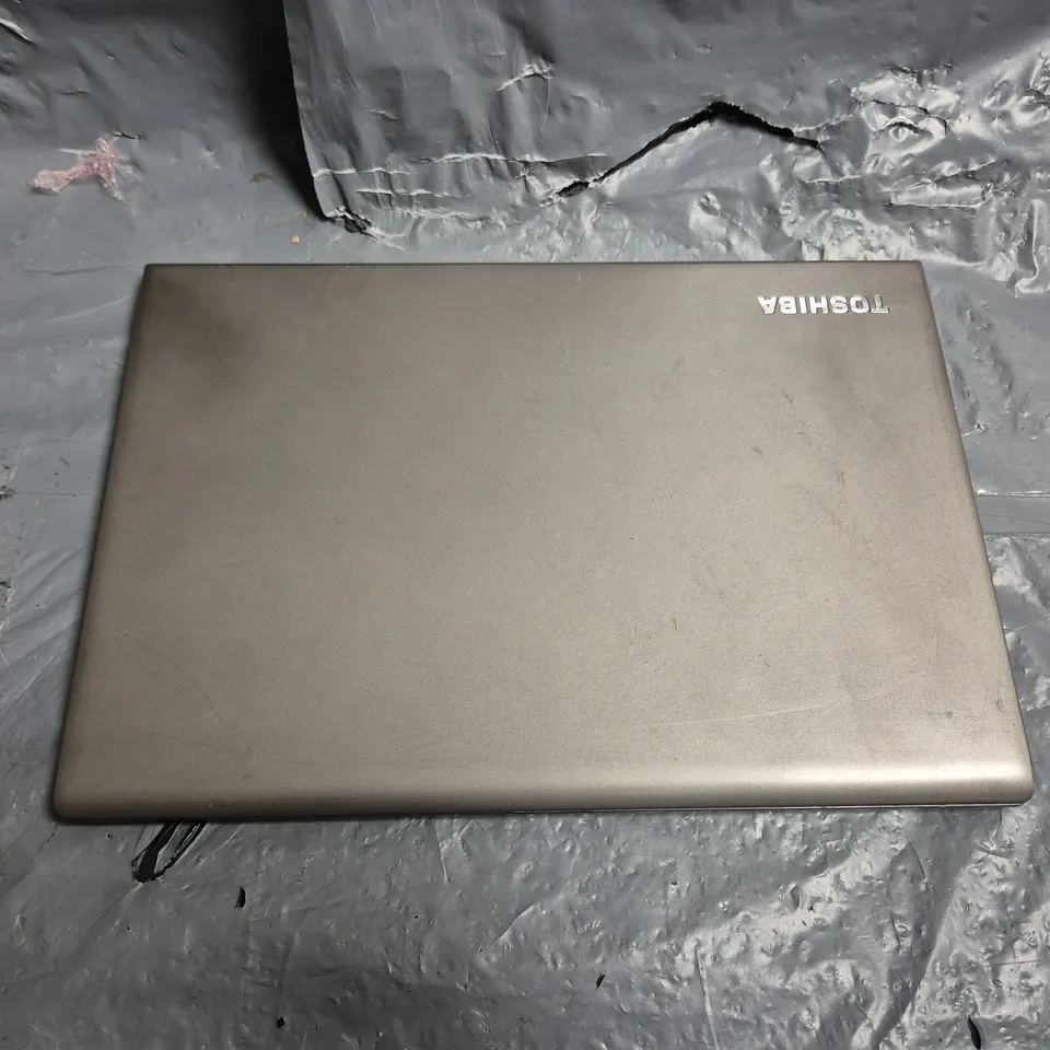 TOSHIBA TECRA Z40-C