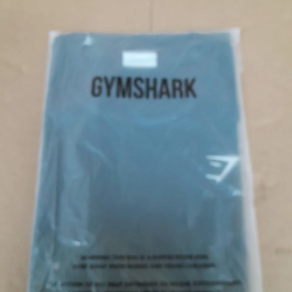 GYMSHARK OVERSIZED T-SHIRT SIZE S 