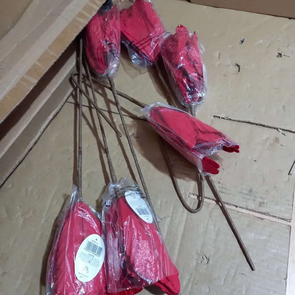 FESTIVE SET OF VELVET MAGNOLIA GLITTER STEMS