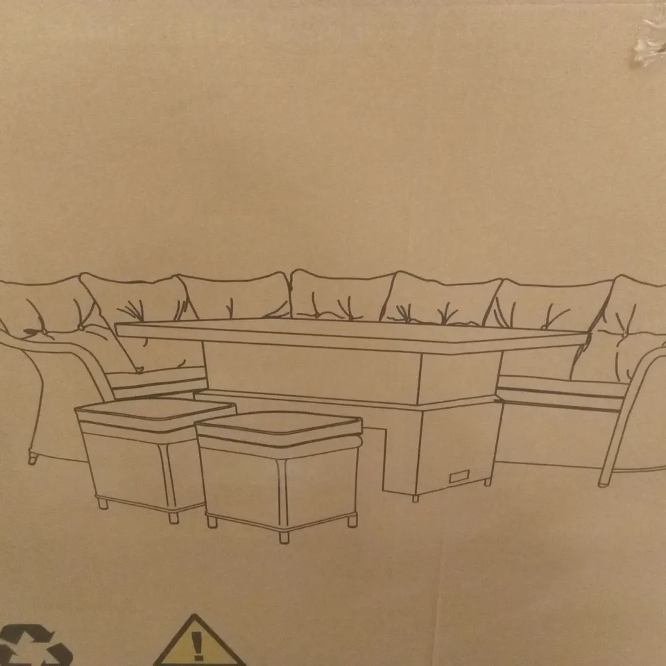 BOXED FLORIDA OUTDOOR CORNER SOFA AND STOOLS // TABLE MISSING (1 BOX)