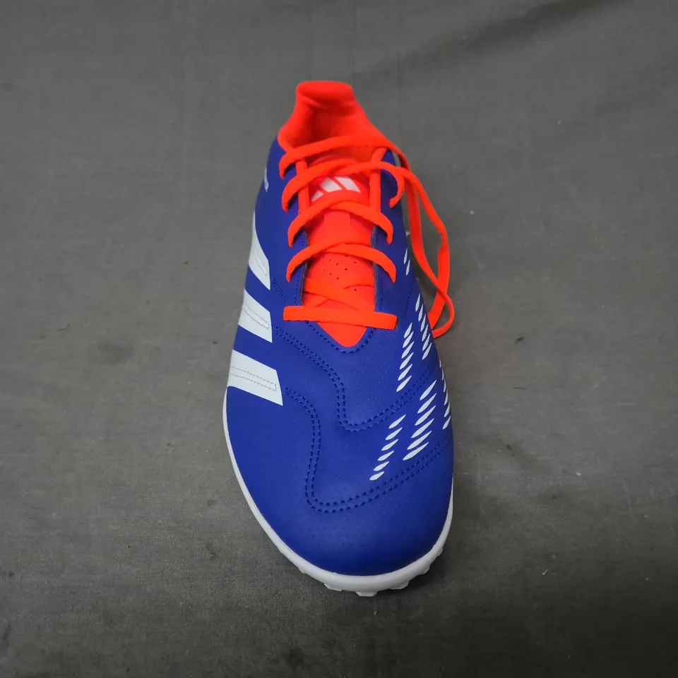 BOXED PAIR OF ADIDAS PREDATOR CLUB TF SHOES IN BLUE/RED/WHITE UK SIZE 11