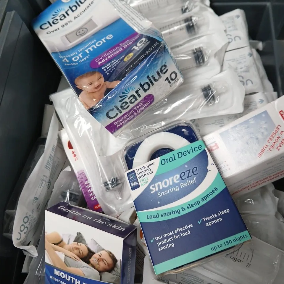 APPROXIMATELY 15 ASSORTED ITEMS INCLUDING SNORING MOUTH TAPE AND SNOREEZE ORAL DEVICE  
