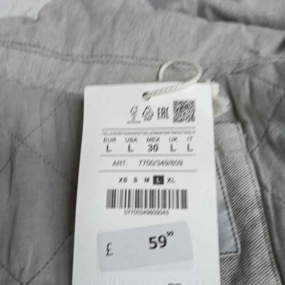 PACIFIC REPUBLIC QUILTED JACKET – LIGHT GREY, UK L