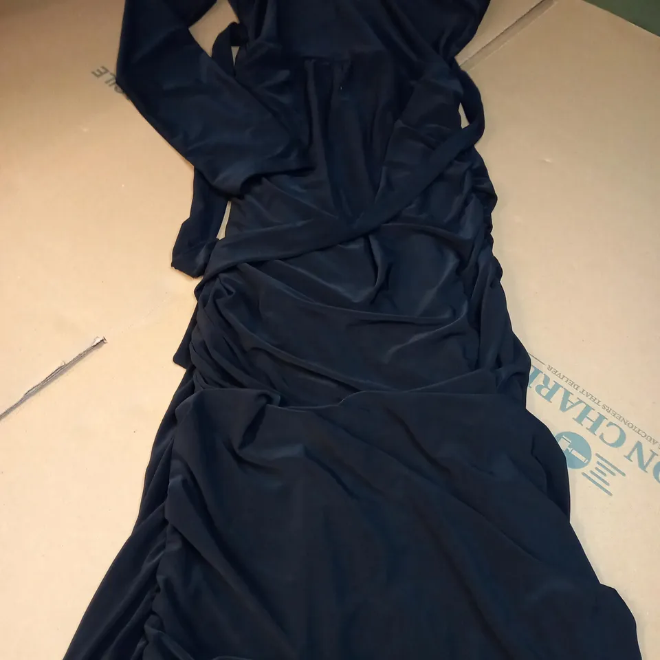 FEMME LUXE BLACK ONE SHOULDER RUCHED SLINKY MIDI DRESS - SIZE 8