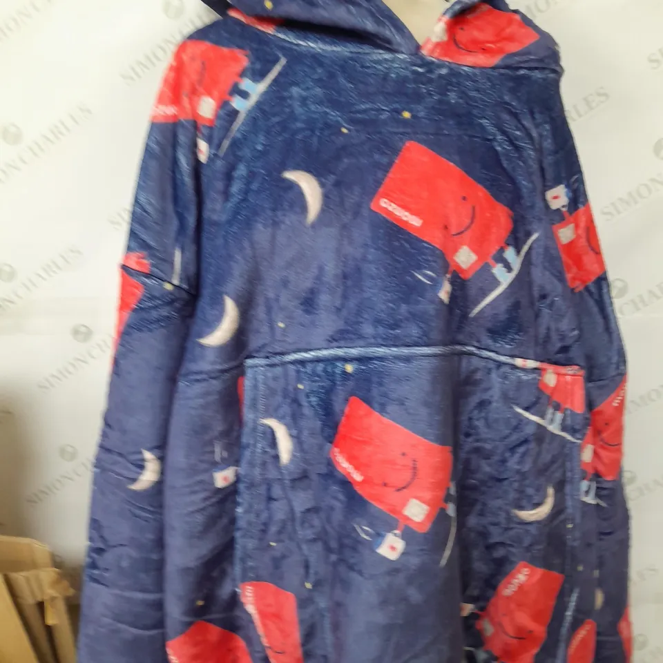 MONZO HOODIE BLANKET