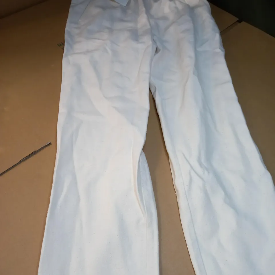 SEZANE OFF WHITE CANVAS STYLE TEXTURED TROUSERS - SIZE 12