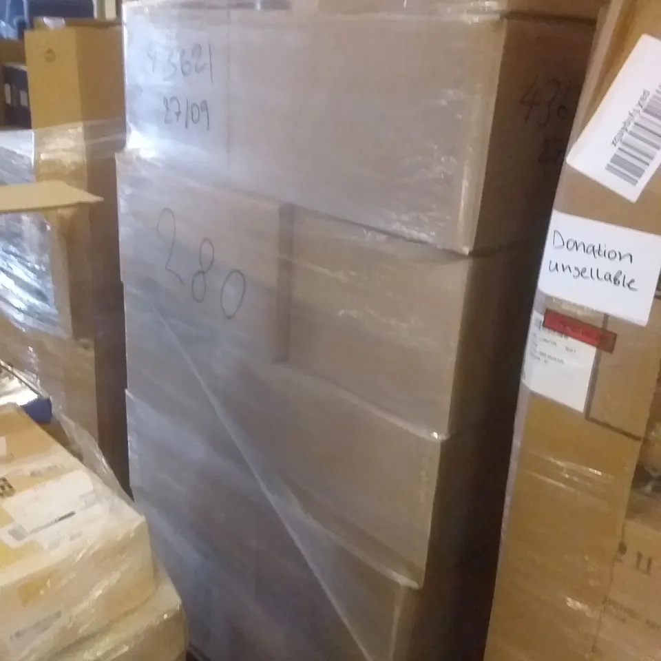 PALLET OF ASSORTED ITEMS INCLUDING ARMOURED CASE FOR IPHONE, SPIGEN GLASTR ALIGN MASTER, MOSNOVO IPHONE CASE, WFTE GLASS SCREEN PROTECTOR, LK SCREEN PROTECTOR, FULL GLUE SAMSUNG GALAXY S20 SCREEN PROT