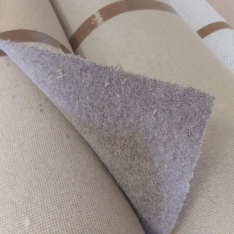 ROLL OF QUALITY LINGDALE ELITE LANGTHWAITE CARPET - APPROXIMATELY 5 x 3.9m