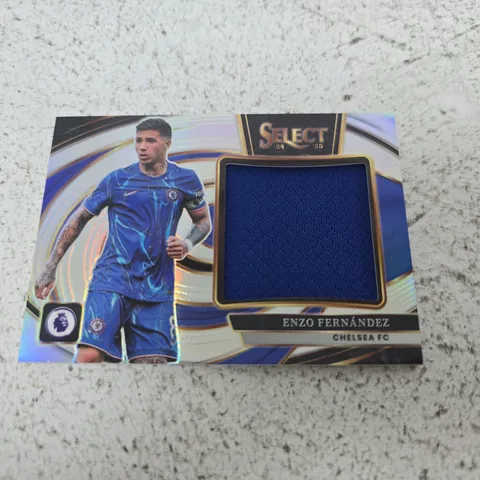 PANINI SELECT PREMIER LEAGUE MEMORABILIA CARD β ENZO FERNΓNDEZ - CHELSEA FC