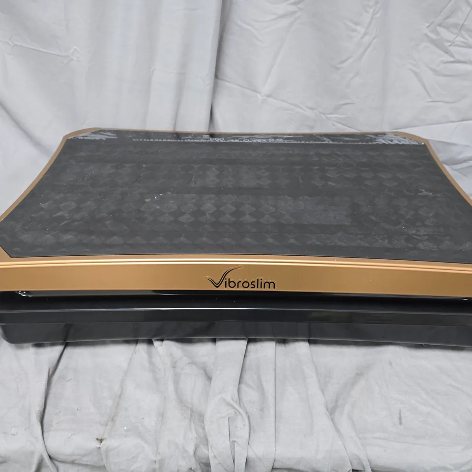 VIBROSLIM ULTRA-ROSE GOLD VIBRATING PLATE – FP-VM-VSU-PRO-19-EU