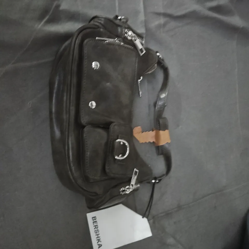 BERSHKA BLACK CROSSBODY BAG