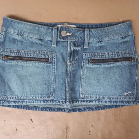HOLLISTER DENIM SKORT IN BLUE SIZE 10