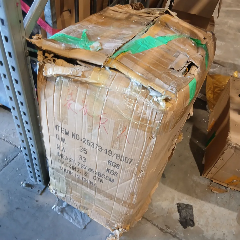 LARGE QUANTITY OF COMBAT SET ARMY FIGURES