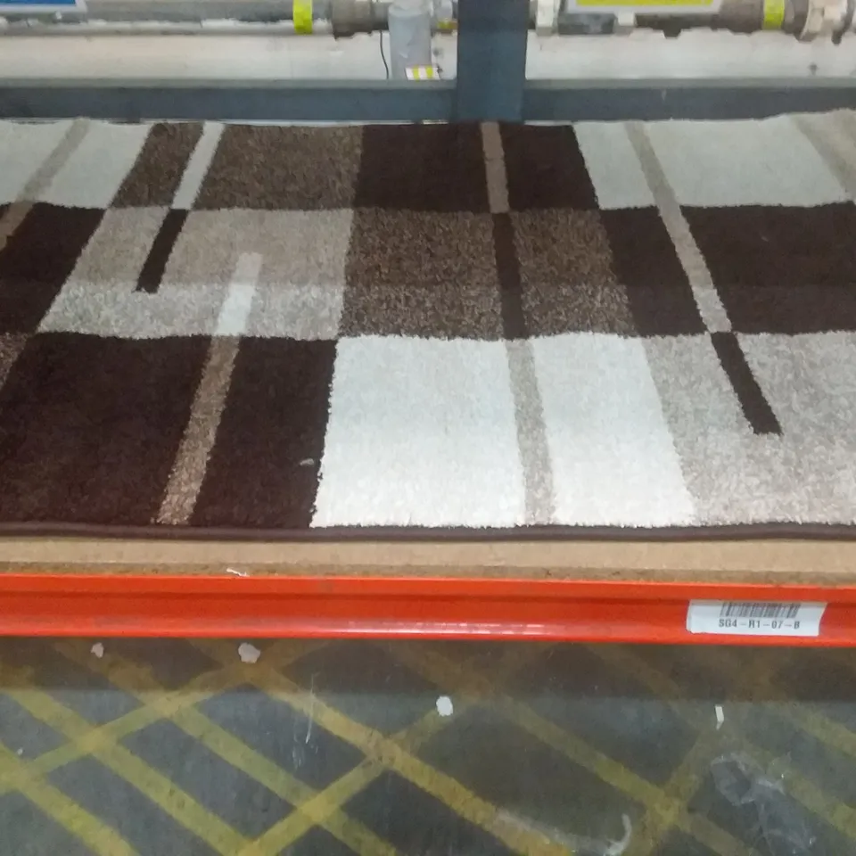 ESTHER RUG - BROWN / CREAM (SQUARE PATTERN) 