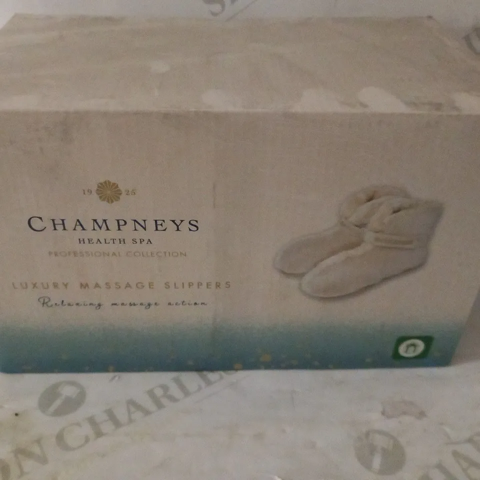 BOXED CHAMPNEYS HEALTH SPA LUXURY MASSAGE SLIPPERS