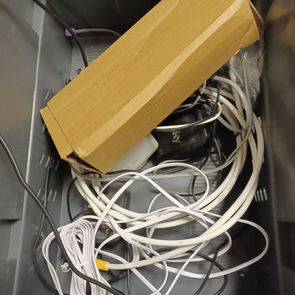 BOX TO CONTAIN APPROX. 10 X ASSORTED ELECTRONIC GOODS PRODUCTS. INCLUDES ROUTERS, CABLES FOR VARIOUS DEVICES, REMOTES ETC 