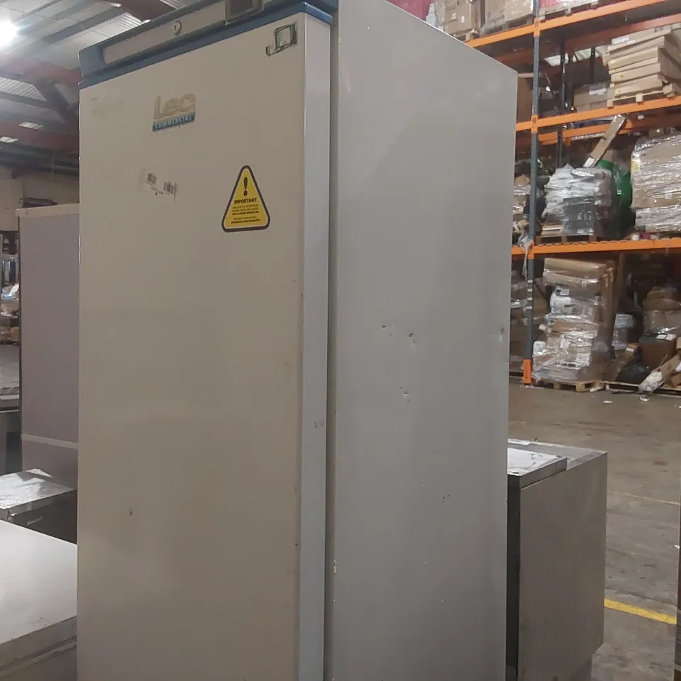 LEC COMMERCIAL PLATINUM CRS400W UPRIGHT REFRIGERATOR