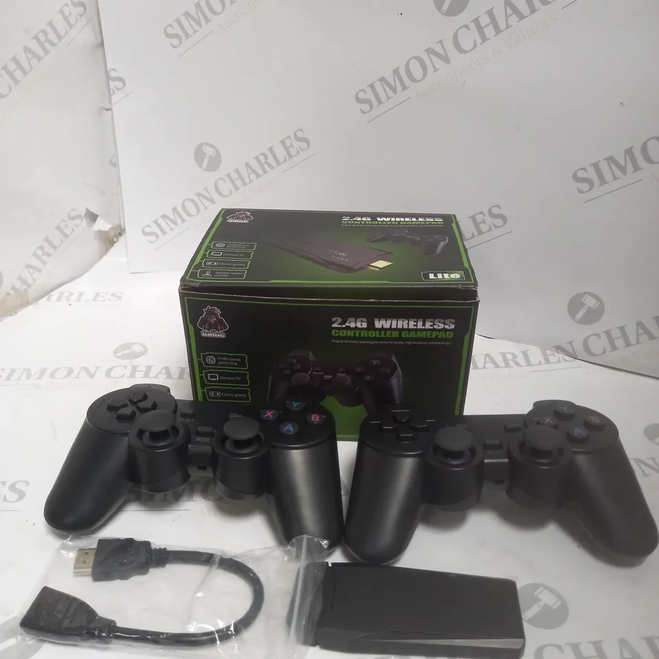 2.4G WIRELESS CONTROLLER GAMEPAD 