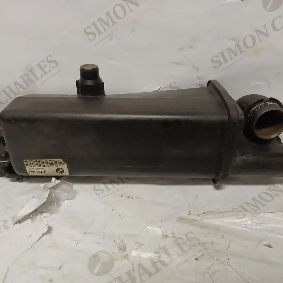 BMW E46 3 SERIES ENGINE COOLANT EXPANSION WATER TANK 7787039