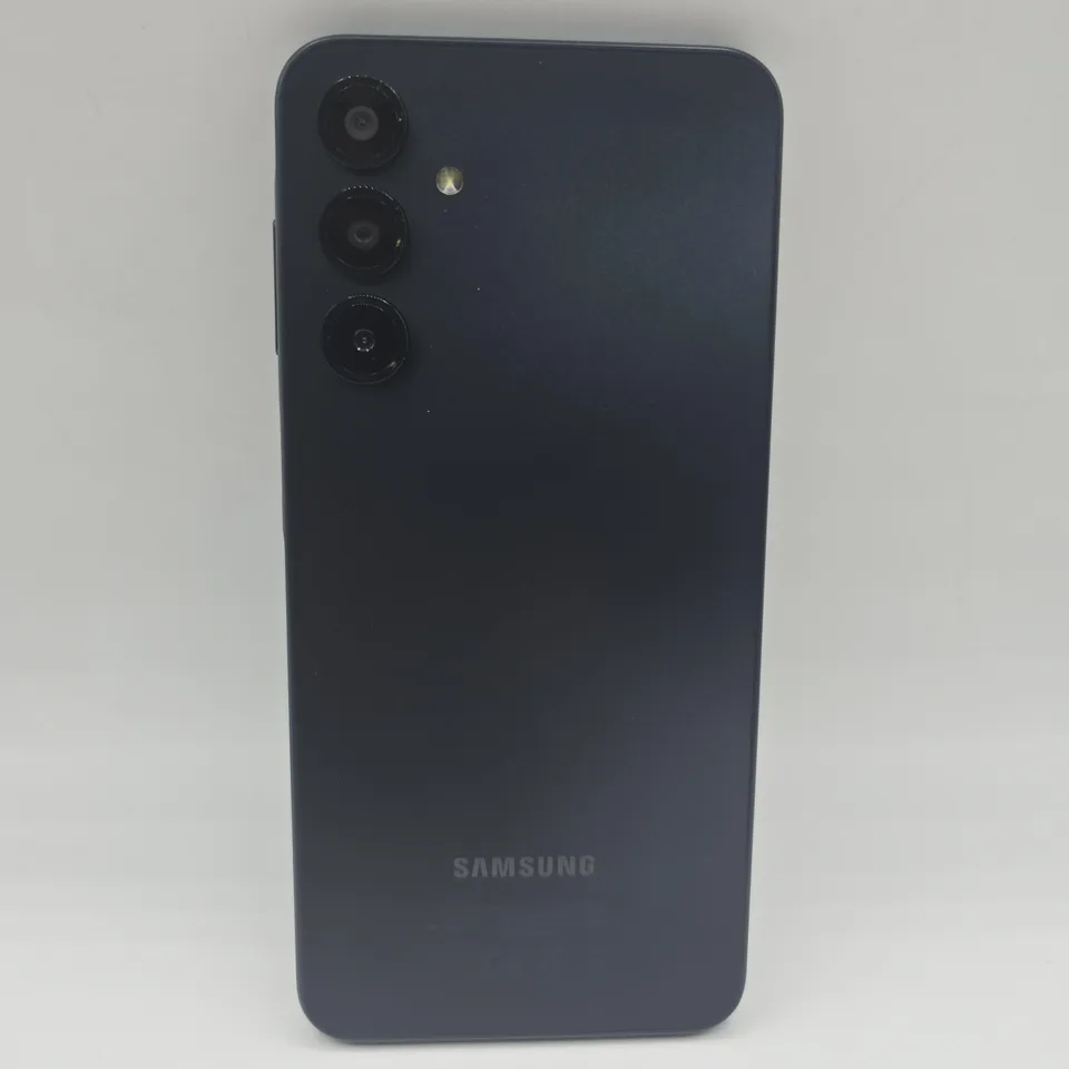 BOXED SAMSUNG GALAXY A16 4/128GB IN BLACK - SM-A165F