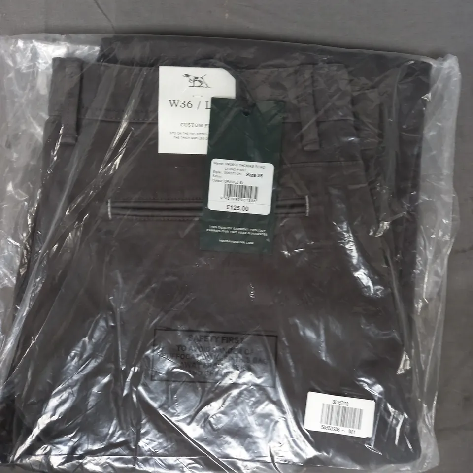 RODD & GUNN THOMAS ROAD CHINO PANTS IN GRAVEL SIZE 36/30