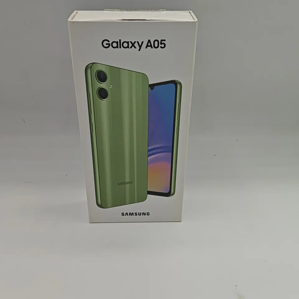 BOXED SAMSUNG GALAXY A05 4/128GB IN LIGHT GREEN - SM-A055F