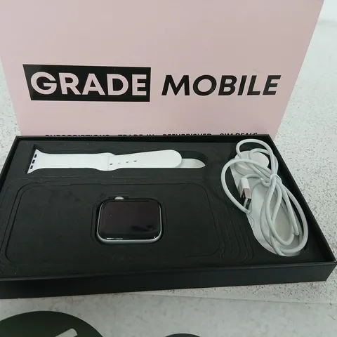 GRADE MOBILE SMARTWATCH WITH WHITE BAND – BOXED (USB CABLE INCLUDED)