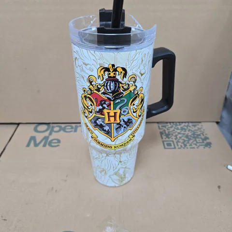 HARRY POTTER HOGWARTS CREST TUMBLER WITH STRAW – DRINKWARE