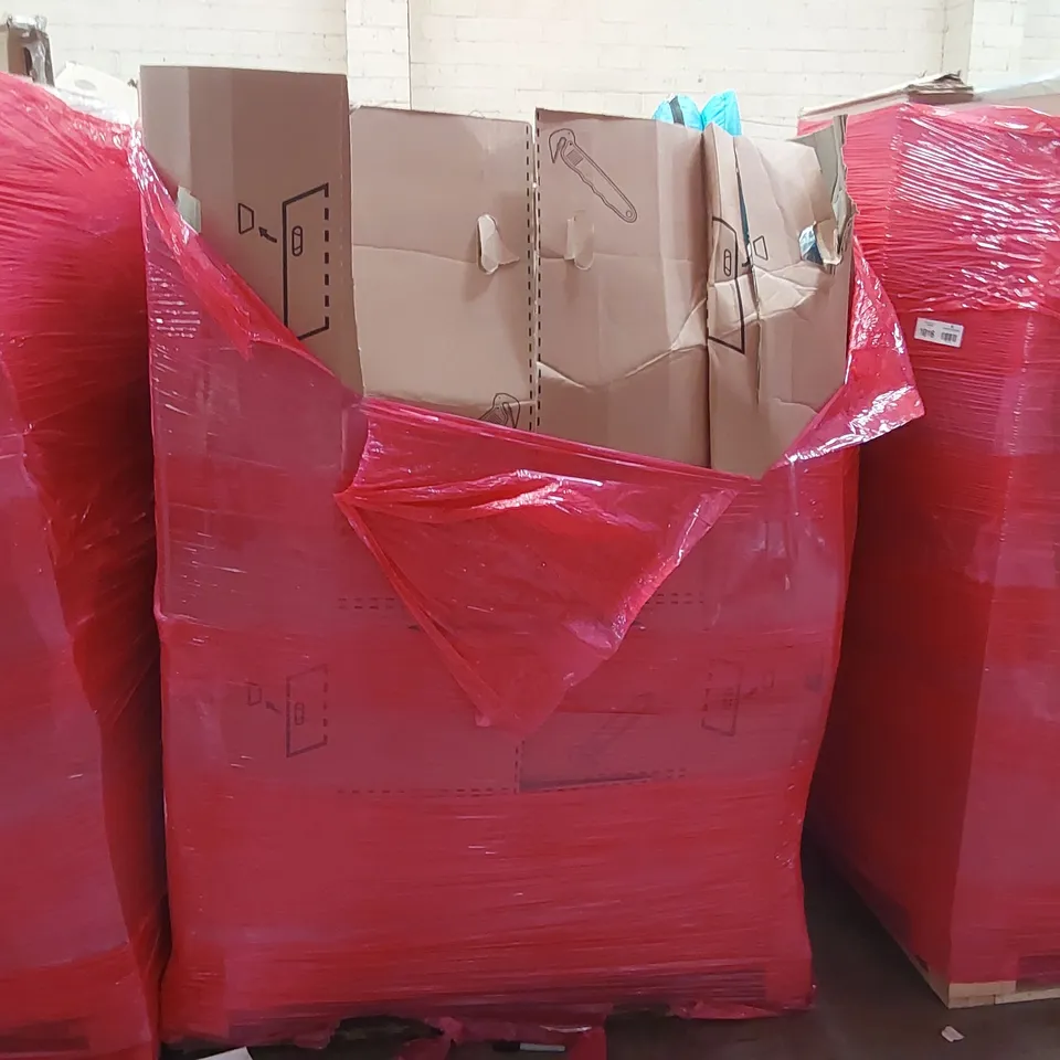 PALLET OF ASSORTED ITEMS INCLUDING: PET PLAYPEN, BABY PLAYPEN, POP-UP TENTS, PULL-UP BAR, SKATEBOARD ECT