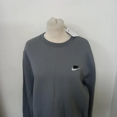 NIKE LOGO TECH SWEATSHIRT SIZE M
