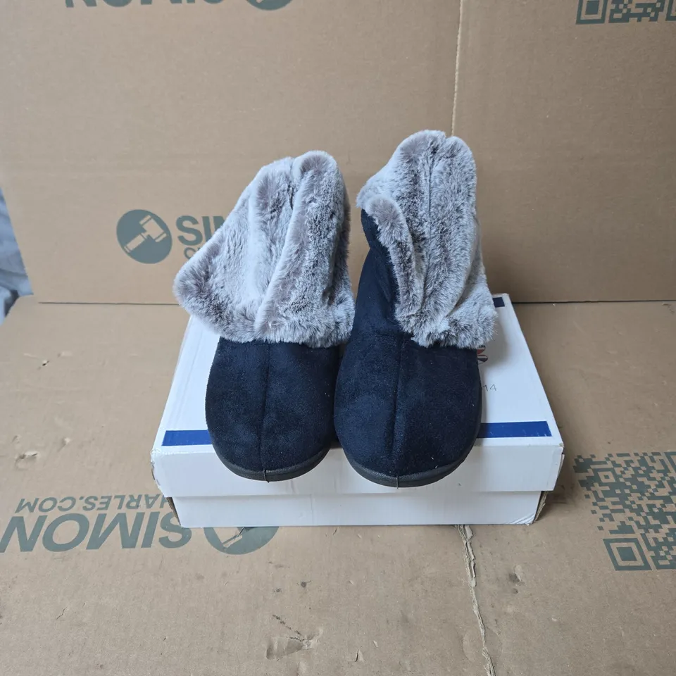 PADDERS ESMA NAVY COMBI SLIPPERS SIZE 4 BOXED
