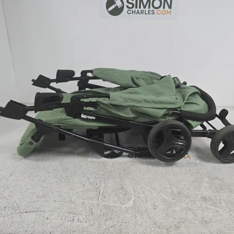 PUGGLE FOLDING PRAM IN GREEN - COLLECTION ONLY