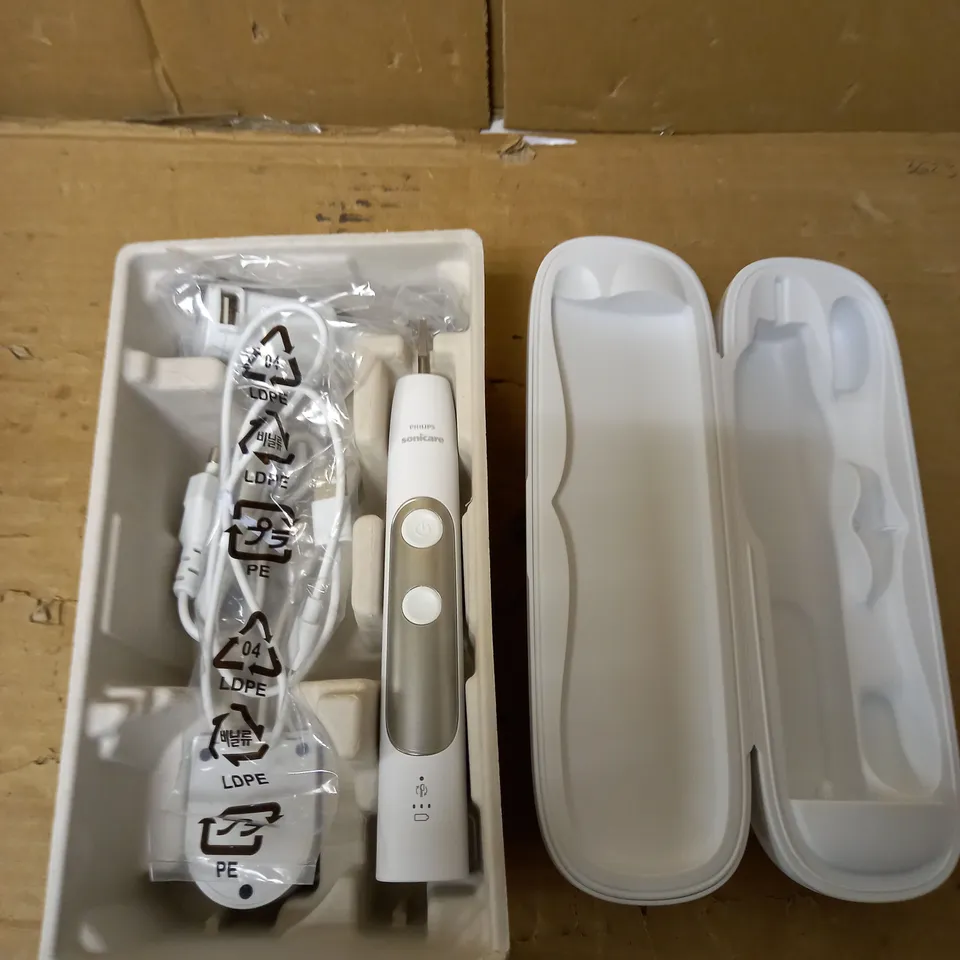 PHILIPS SONICARE 7300 TOOTHBRUSH