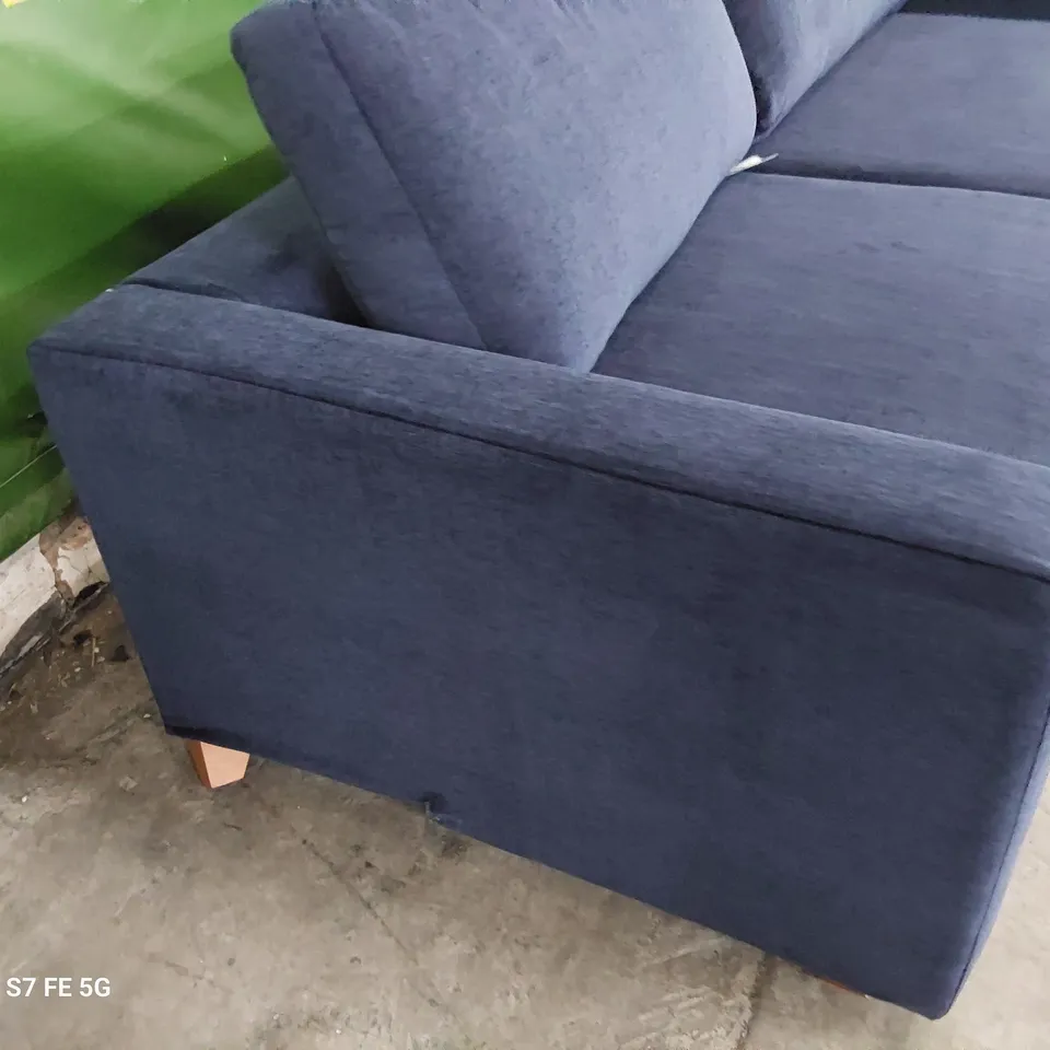 DESIGNER SOMERTON 3.5 SEATER METAL ACTION SOFABED RIBBON PLUSH FABRIC 