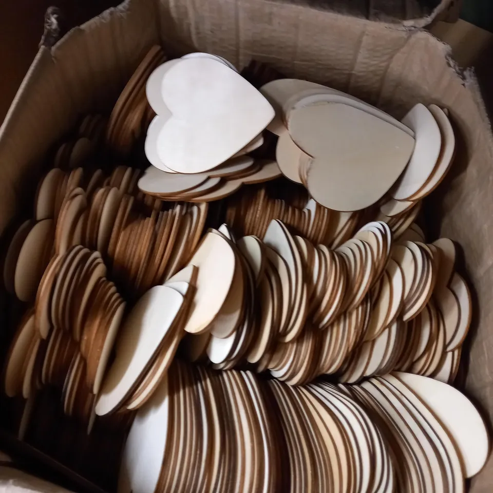 LOT OF ASSORTED LOVE HEART DESIGNED COASTERS