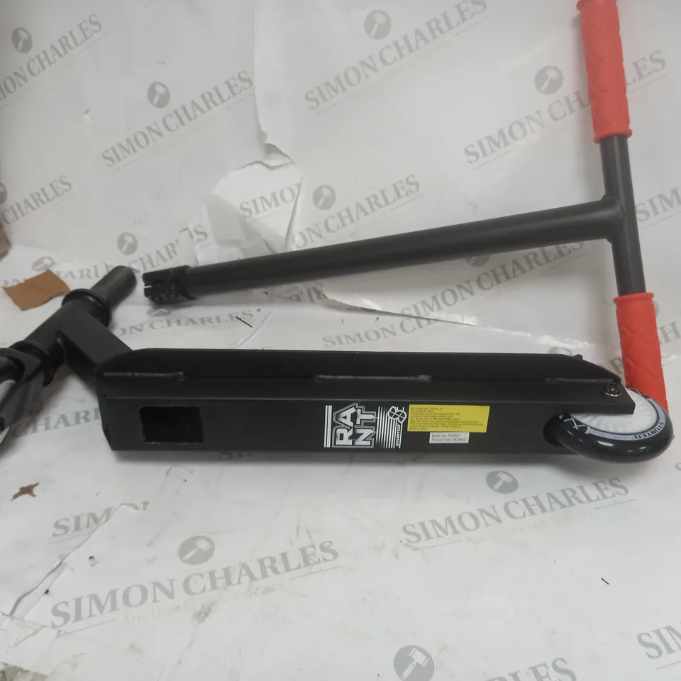 STUNTED RANT STUNT SCOOTER  RRP £45