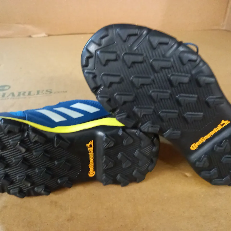 ADIDAS TERREX KIDS TRAINERS - UK 12 1/2 K